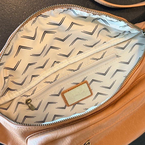Moda Luxe Tan Leather Crossbody Belt Bag - Picture 2 of 3